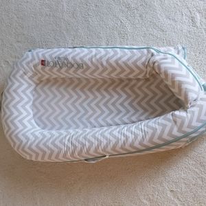 Dock a Tot Deluxe Chevron baby lounger